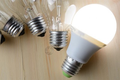 Lampa LED